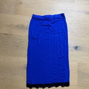 Safire soprano Blue Lace Trim Skirt